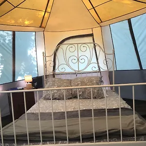 Camping Au Du Drennec Glamping Tent, Commana